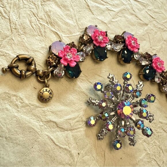 J.Crew rhinestone tennis bracelet & AB Crystal rhinestone brooch jewelry lot - Picture 4 of 5